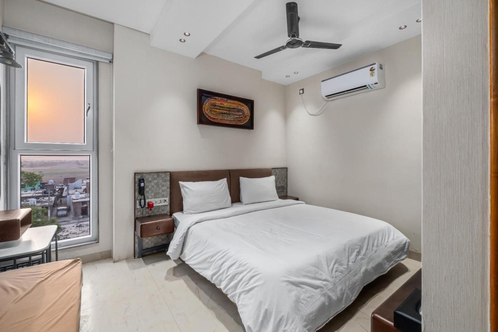 Hari Om Residency 800 Meters From Ram Mandir Ayodhya酒店 外观 照片